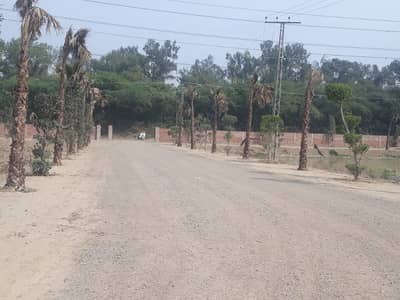 4 Kanal Residential Plot In Cantt Of Lahore Is Available For sale