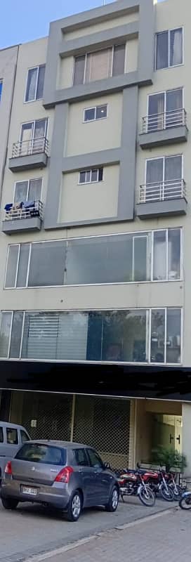 8 MARLA PLAZA FOR SALE IN SECTOR D BAHRIA TOWN LAHORE