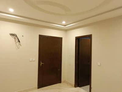 1 BEDROOM APARTMENT FOR RENT IN BAHRIA TOWN LAHORE