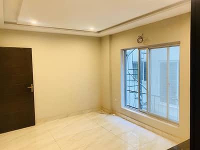 1 BEDROOM APARTMENT FOR RENT IN SECTOR E BAHRIA TOWN LAHORE