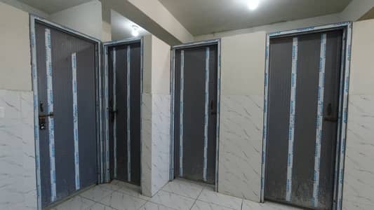 Prime Location Office Of 36 Square Feet Is Available For Rent In Tariq Road