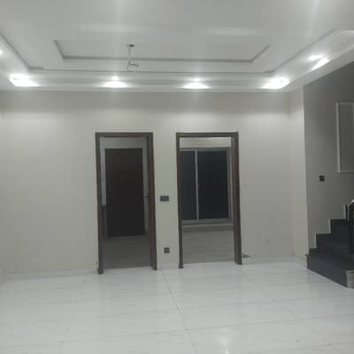 5 MARLA LOWER PORTION AVAILABLE FOR RENT