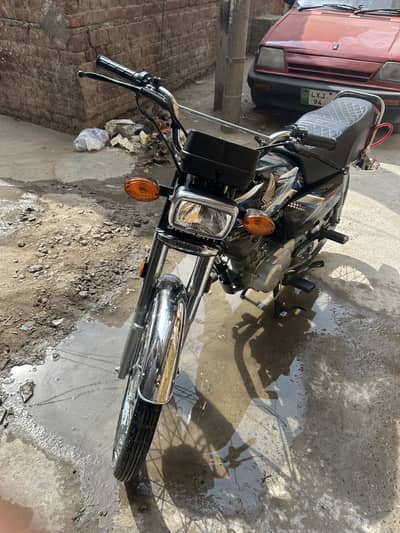 Honda 125 brand new ha