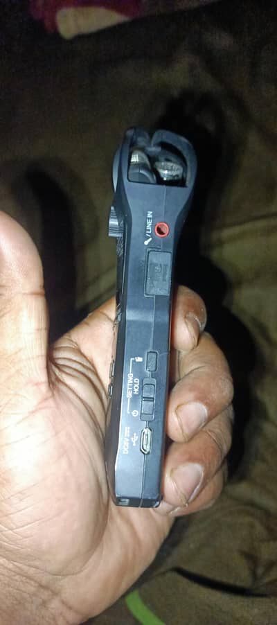 Zoom H1n Handy Recorder - Professional Audio