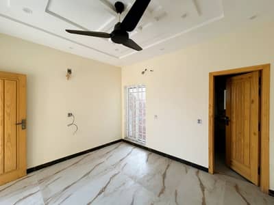A Great Choice For A 10 Marla Upper Portion Available In DHA Phase 8 - Ex Air Avenue