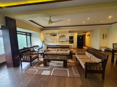 Beautiful Fully Furnished 3 Bedroom Apartments