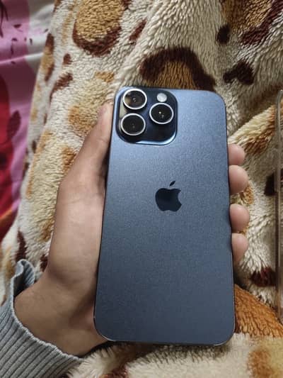 iPhone 15 pro Max (Factory Unlock)