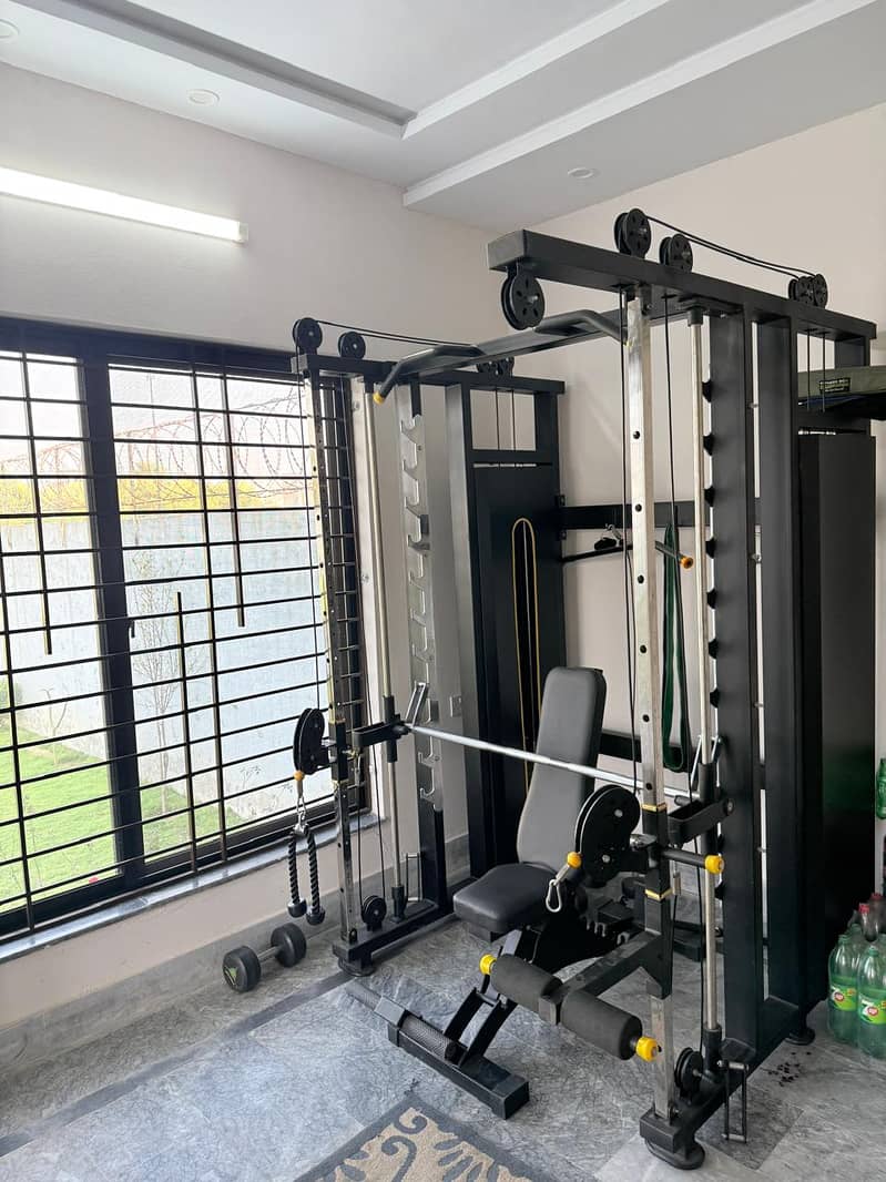 FUNCTIONAL TRAINER + SMITH MACHINE 7