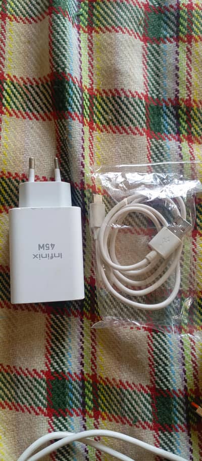 45 wartt original charger infinix note 30 ka hai