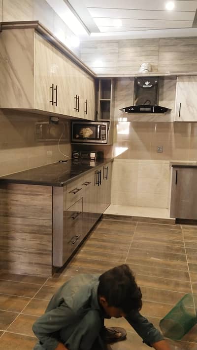 Mustafa brothers carpenter