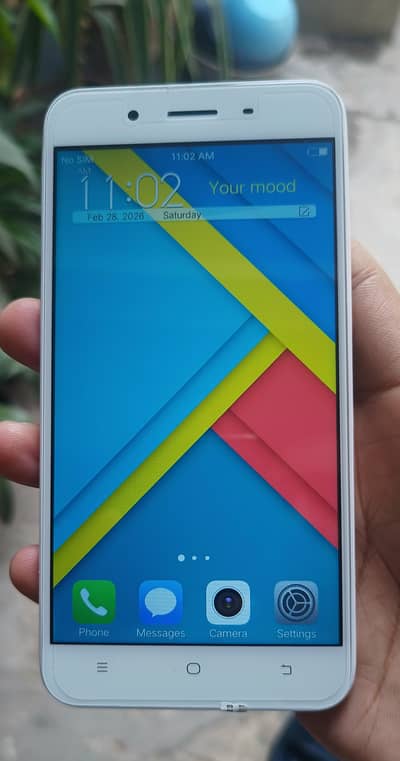 Vivo Y66 Dual Sim 4+64 GB ( Contact WhatsApp Only. No OLX CHAT)