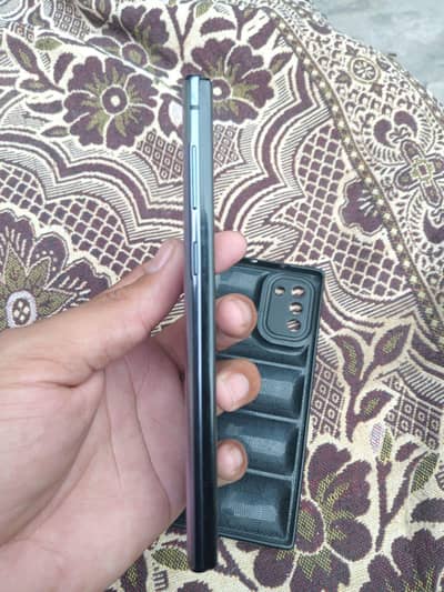 note 10 s a l e     h o    g a y a