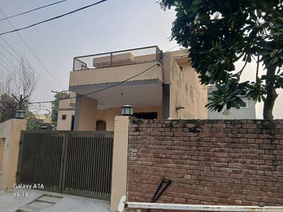 Double Story 4 Beds Lounge Drawing Room Porch House With 10 Malas Lawan