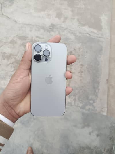 iphone16pro max simlock natural titanium