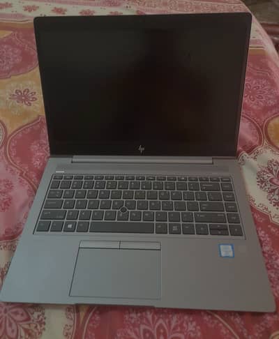 HP ZEE BOOK 14U 8/256GB CORE i5 vpro 7th Gen