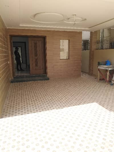 12 MARLA HOUSE FOR SALE