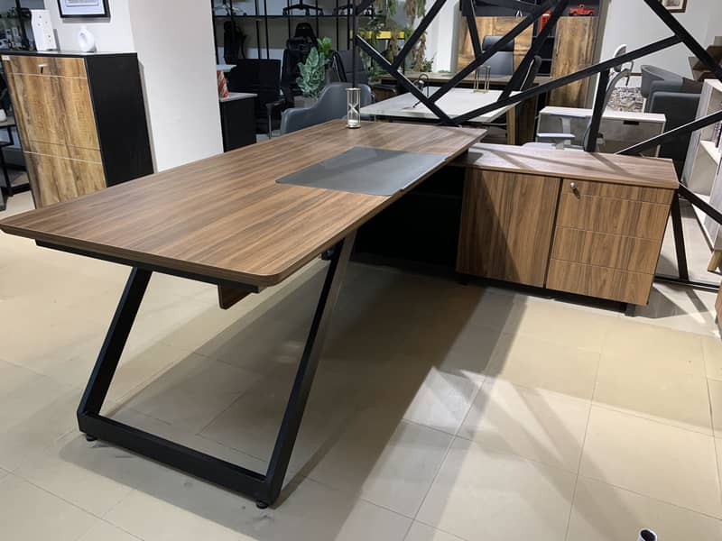 Executive table/ office tables 12