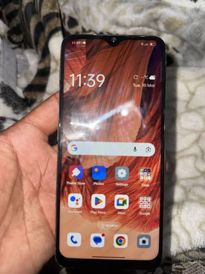 Oppo f17 8/128 With box and charger