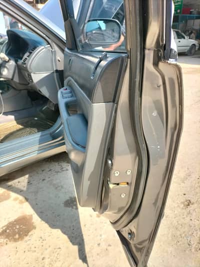 Honda Civic Oriel 2002