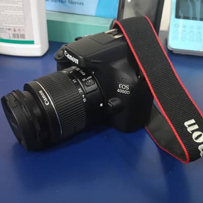 Canon Dslr 4000d almost new