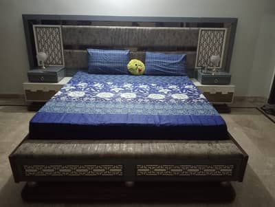 Luxury King Size Bed Set with Dressing Table – Modern Design – Bed Set