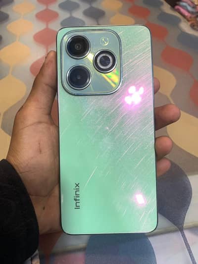 storage 128 GB ram 8 GB wtsp number 03106027503