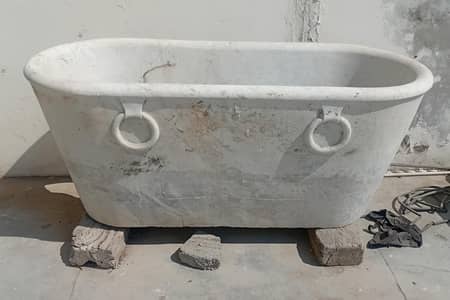 Antique One Piece Marble Bath Tub