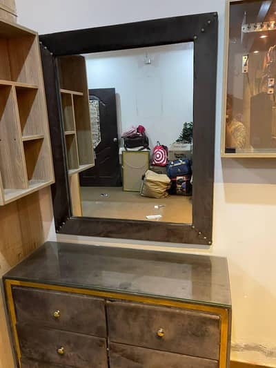 dressing table with mirror