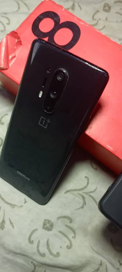 oneplus 8pro official approved with box 8/128 detail neche