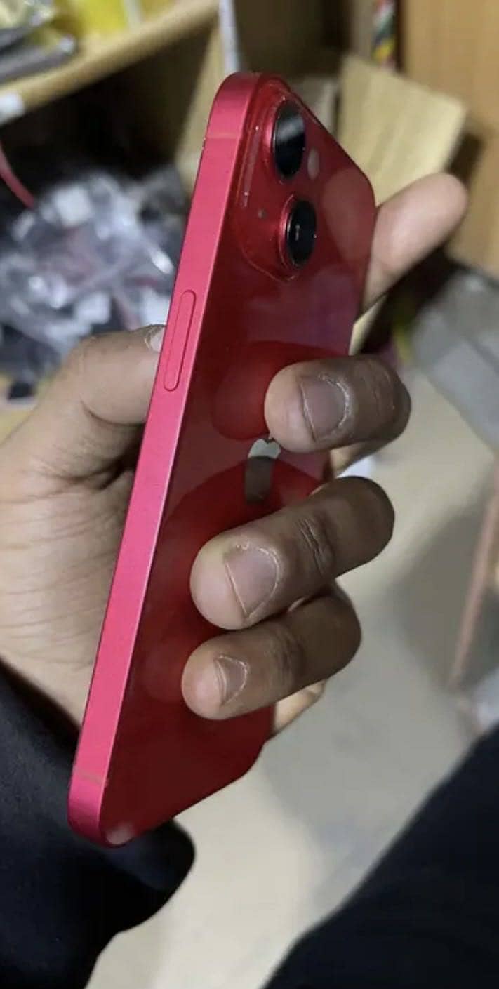 iPhone 14 2