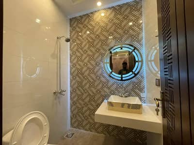 8 Marla Brand New Lower Portion with Gas Available For Rent In Bahria Town Lahore