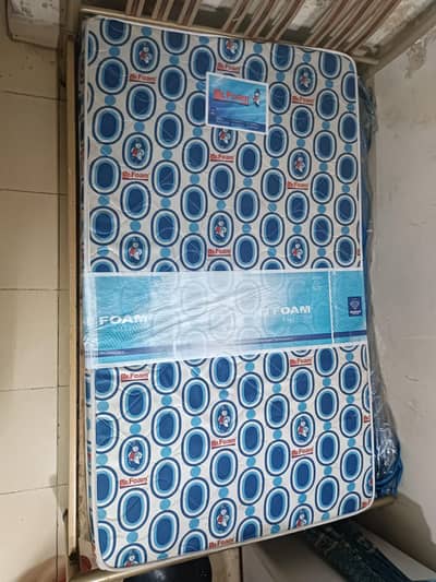 diamond Mr Foam mattress