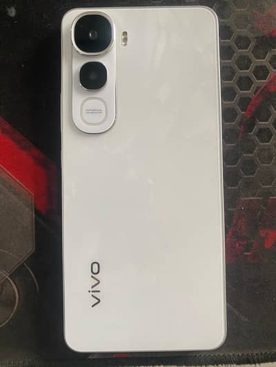 Vivo Y400