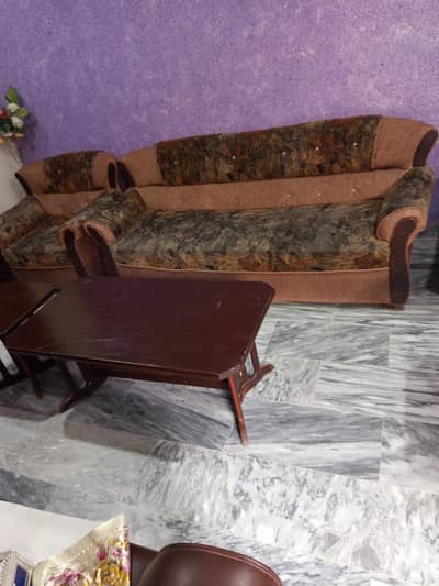 sofa set with center table