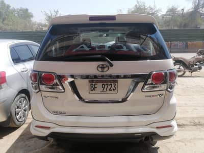 Toyota Fortuner V TRD sportivo 2016 white 2700cc