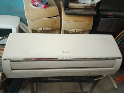 gree ac 1 ton geniyan pic complet ac