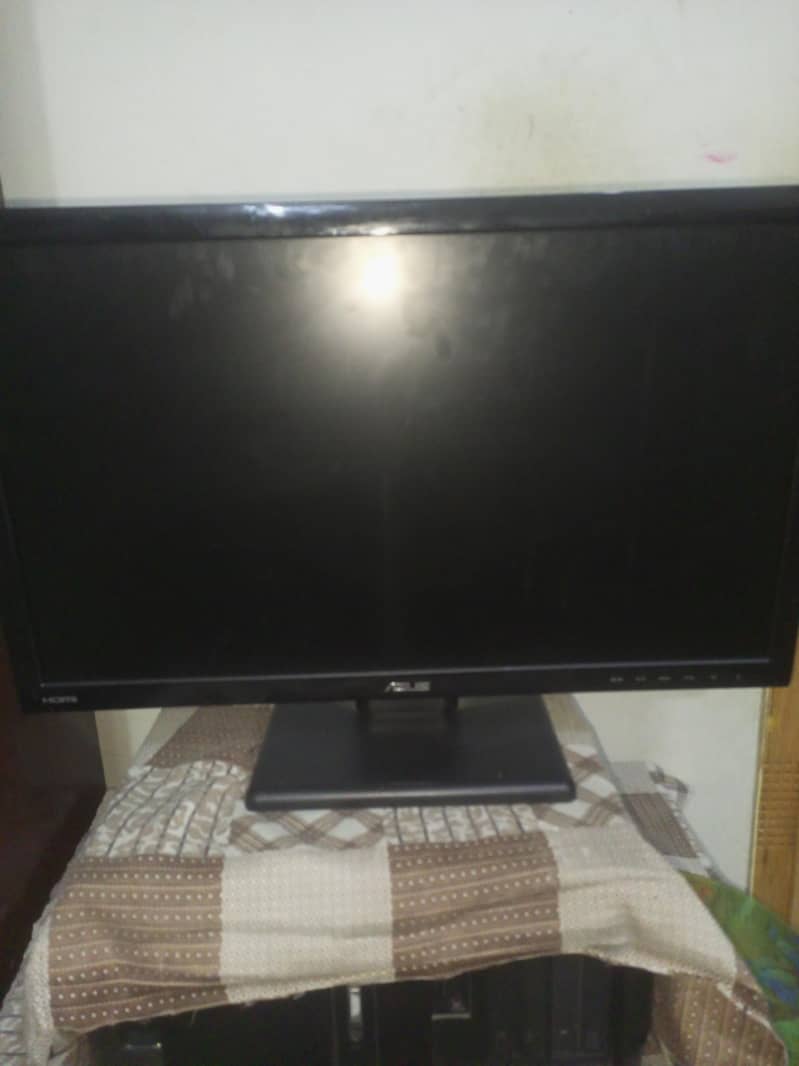 lcd for sale 0