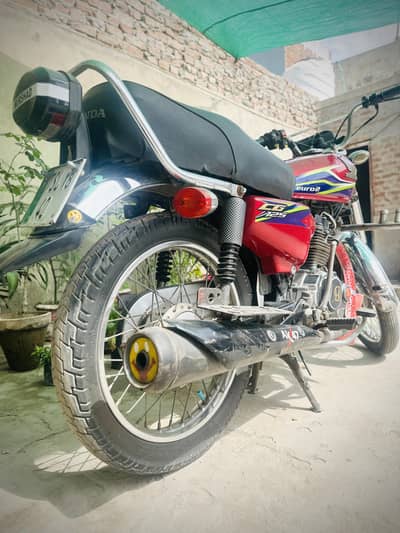 normal condition , Bike 125