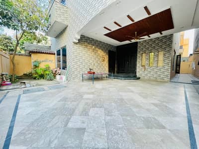 13 Marla 4 Bed Full House for Rent in Alfalah Town with Gas (0335-5779339)