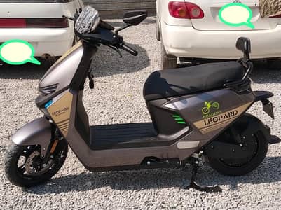 Huaguan Leopard Electric Scooty new