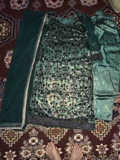 Green shirt long green trouser