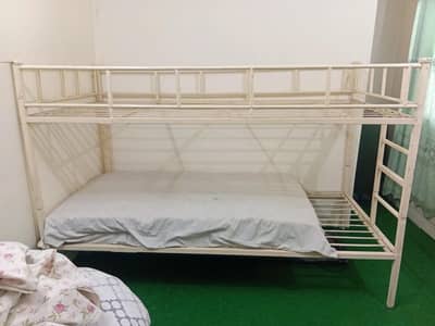 Bunker Bed
