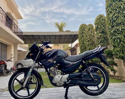 Yamaha Ybr 2018 model in lush condition