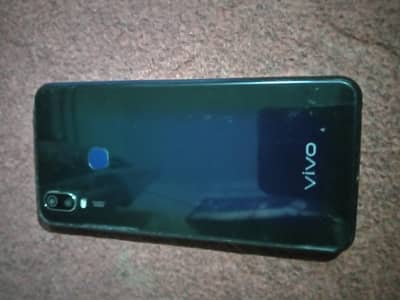 Mobile sell Vivo y11