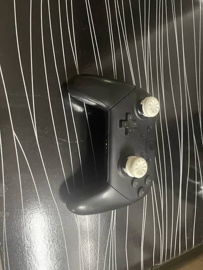 Nintendo pro controller great condtion working
