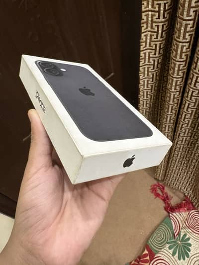 iPhone 16 128GB