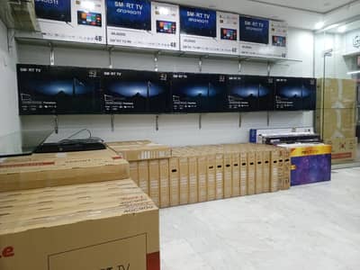 Samsung 43 LED TV box pack 3 year warranty O3348O4I559