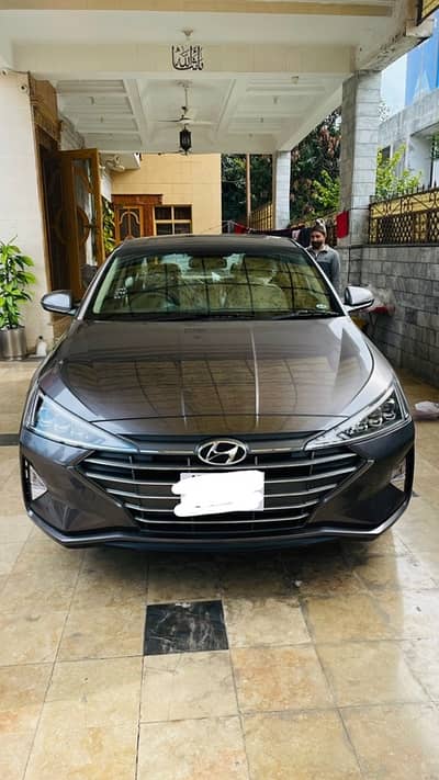 Hyundai Elantra 2023