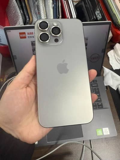 iPhone 15 Pro Max – 100% Original – Perfect Condition