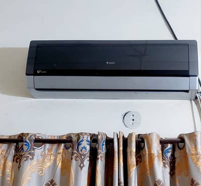 Gree 1 ton G10 inverter AC (GS-12CITH12G) Heat and cool